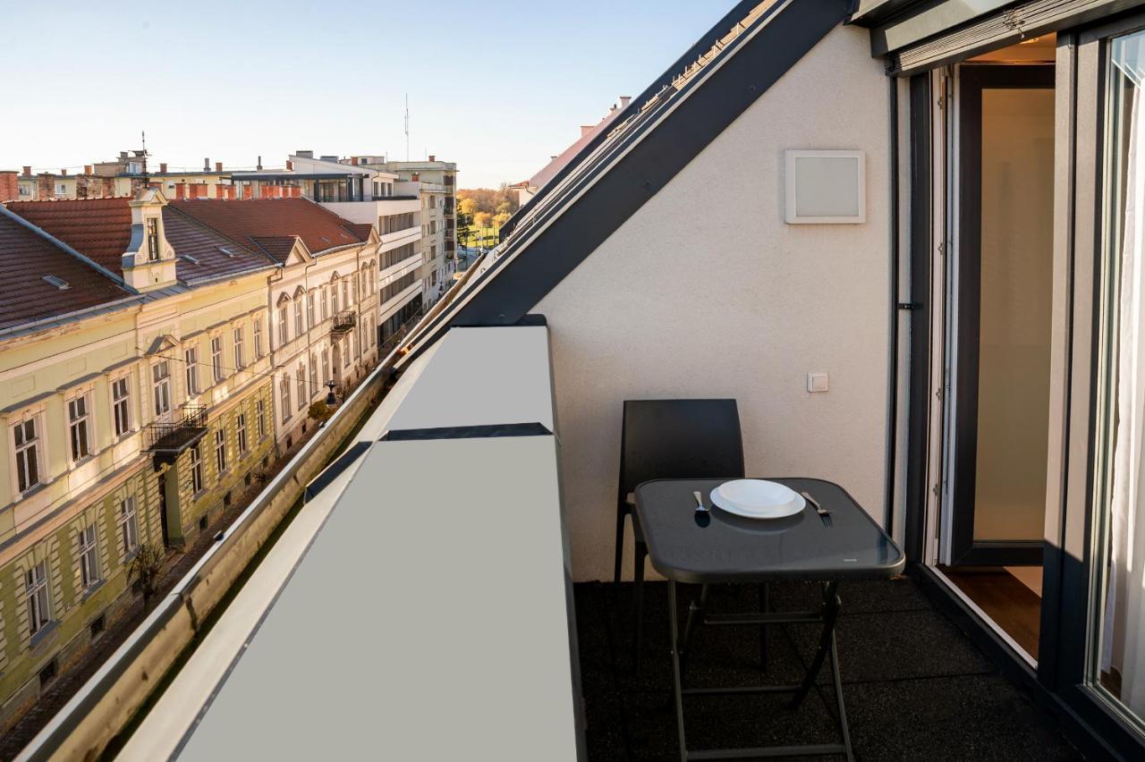 Dream Apartman 1 With Free Parking Győr Exterior foto